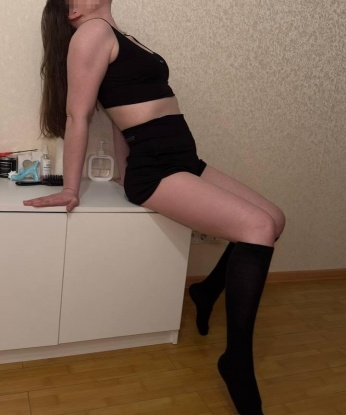 Искусная красотка приглашает в гости состоятельного мужчину для ярких встреч. Подарю незабываемые впечатления и море удовольствия. Опыт в сексе гарантирован! 2980, 27 лет