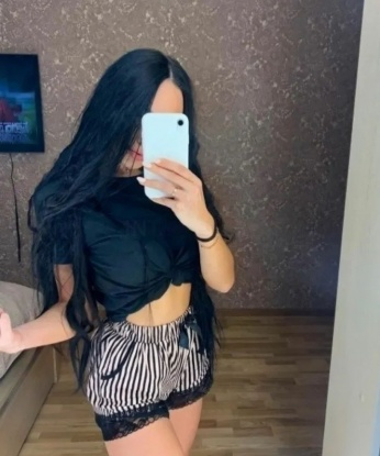 Молодая, страстная и игривая! Готова исполнить все твои самые сокровенные желания. Приглашаю к себе в уютное гнездышко для незабываемого времяпровождения. Гарантирую конфиденциальность и удовлетворение на высшем уровне. 6160, 21 год